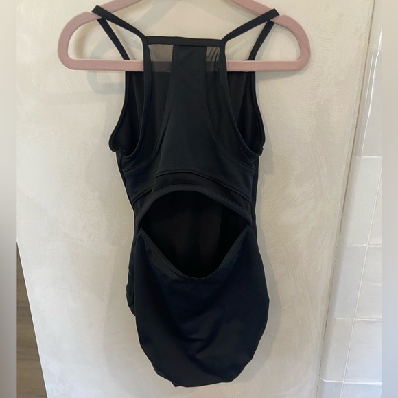 Mesh Racerback Leotard
Black size 1C NWOT - Picture 3 of 6